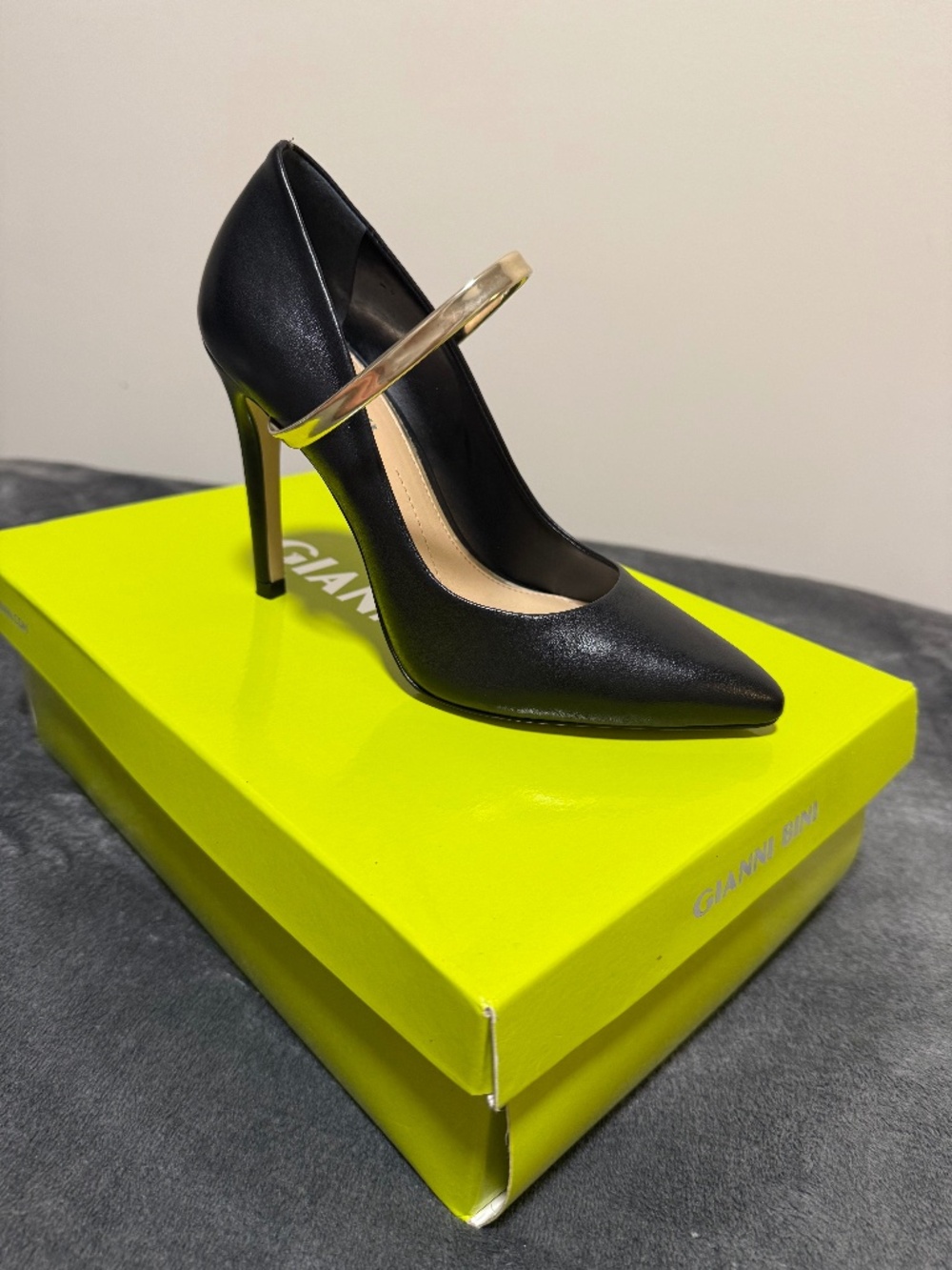 Gianni Bini Leather Court Heel silver strap